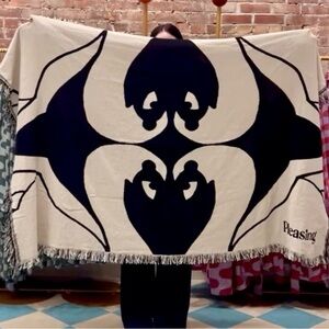 Harry Styles Pleasing Swan Blanket